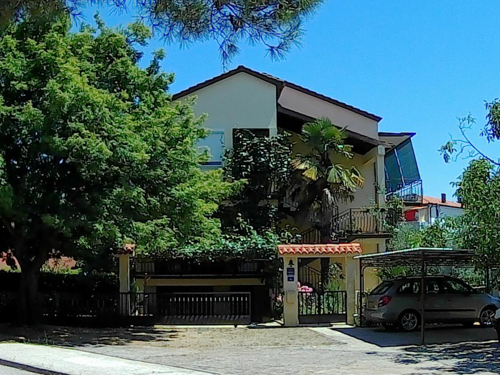 Lea Apartment Umag Kültér fotó